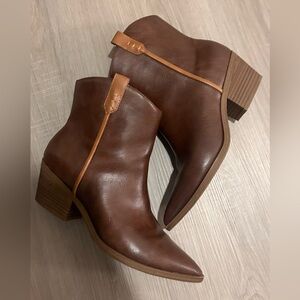 Classic Brown Leather Ankle Boots - Women's Pointed Toe Booties